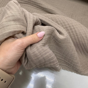 Муслин четырехслойный жатый пыльный капучино