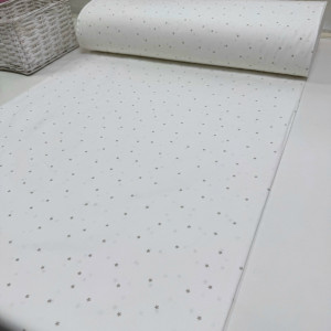 Ранфорс звездочки серо-бежевые на белом мелкие