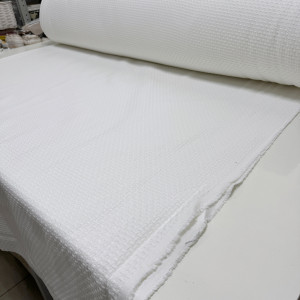 Пике-жаккард белый